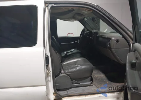 2007 Chevrolet Silverado 1500 Classic Work Truck from USA, damaged, VIN 1GCEK19V77E152746